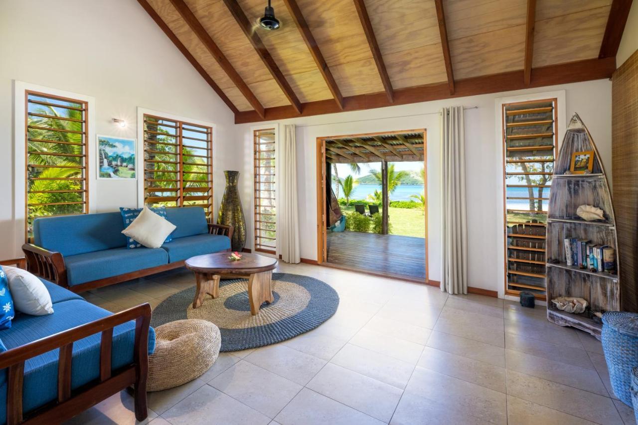 Oarsman'S Bay Lodge Naisisili 外观 照片